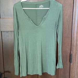 hollister long sleeve